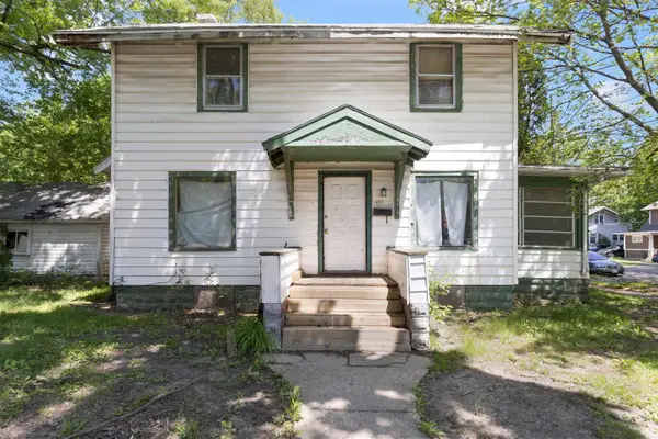 402 Royal Avenue, ROCKFORD, IL 61101