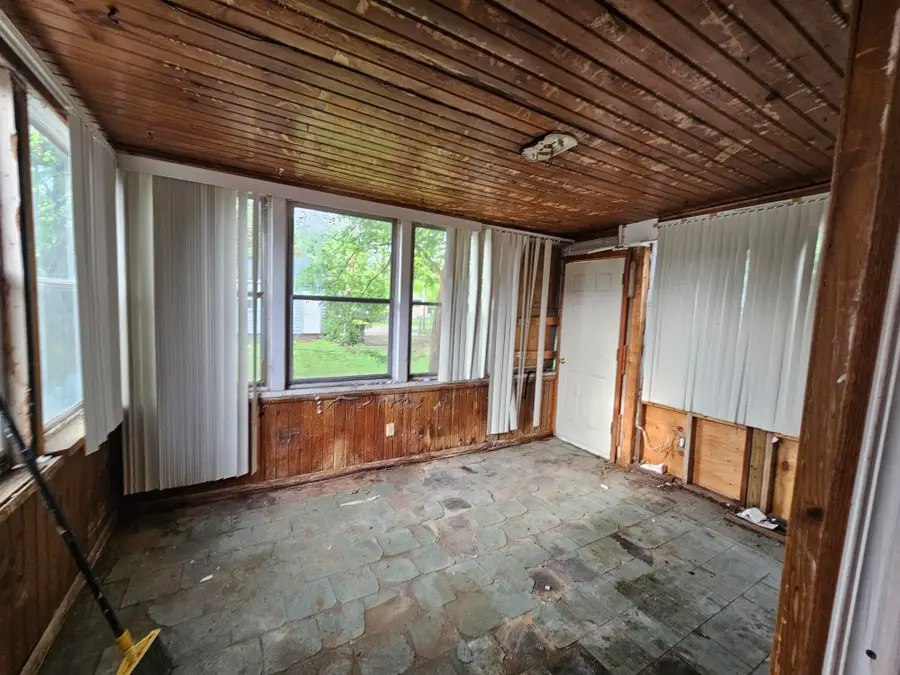 2924 Custer Road, Rockford, IL 61101 - #2