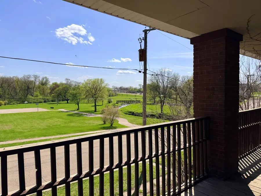 830 10TH Avenue, Rockford, IL 61104 - #3