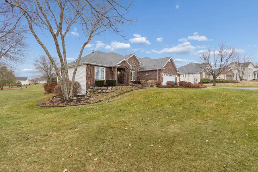 638 Merrion Road, Roscoe, IL 61073 - #3
