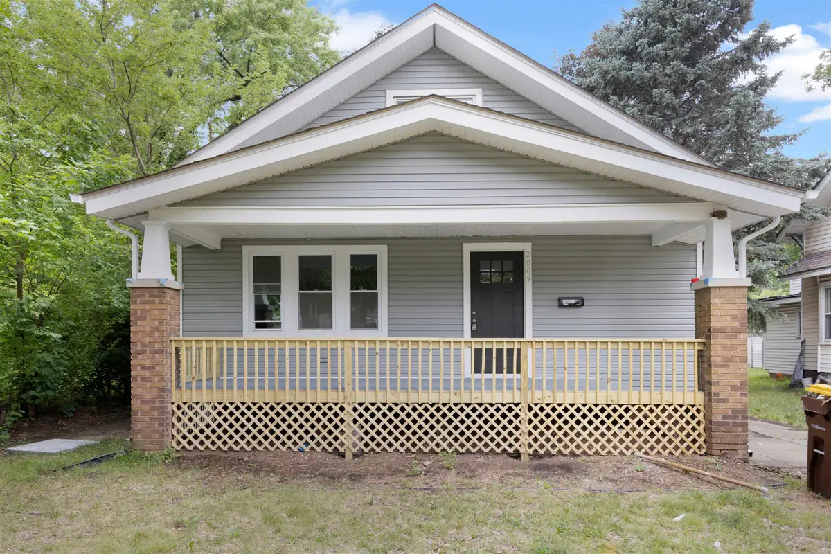 2009 4th Street, Rockford, IL 61104 - #1