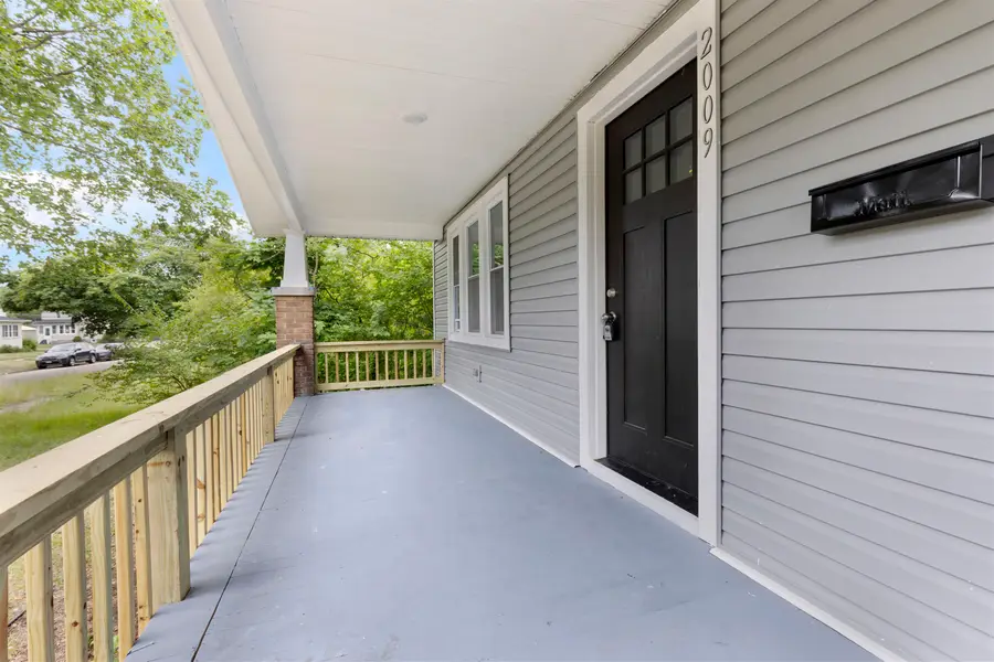 2009 4th Street, Rockford, IL 61104 - #3