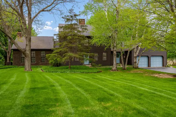 10562 Town Hall Road, BELVIDERE, IL 61008