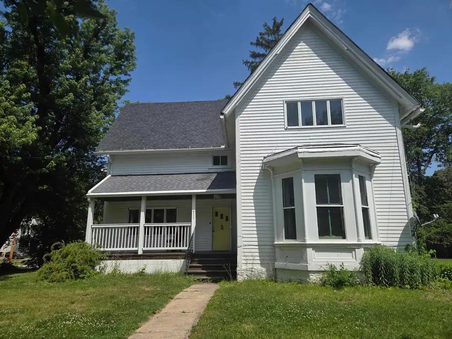411 N 6th Street, Oregon, IL 61061 - #2