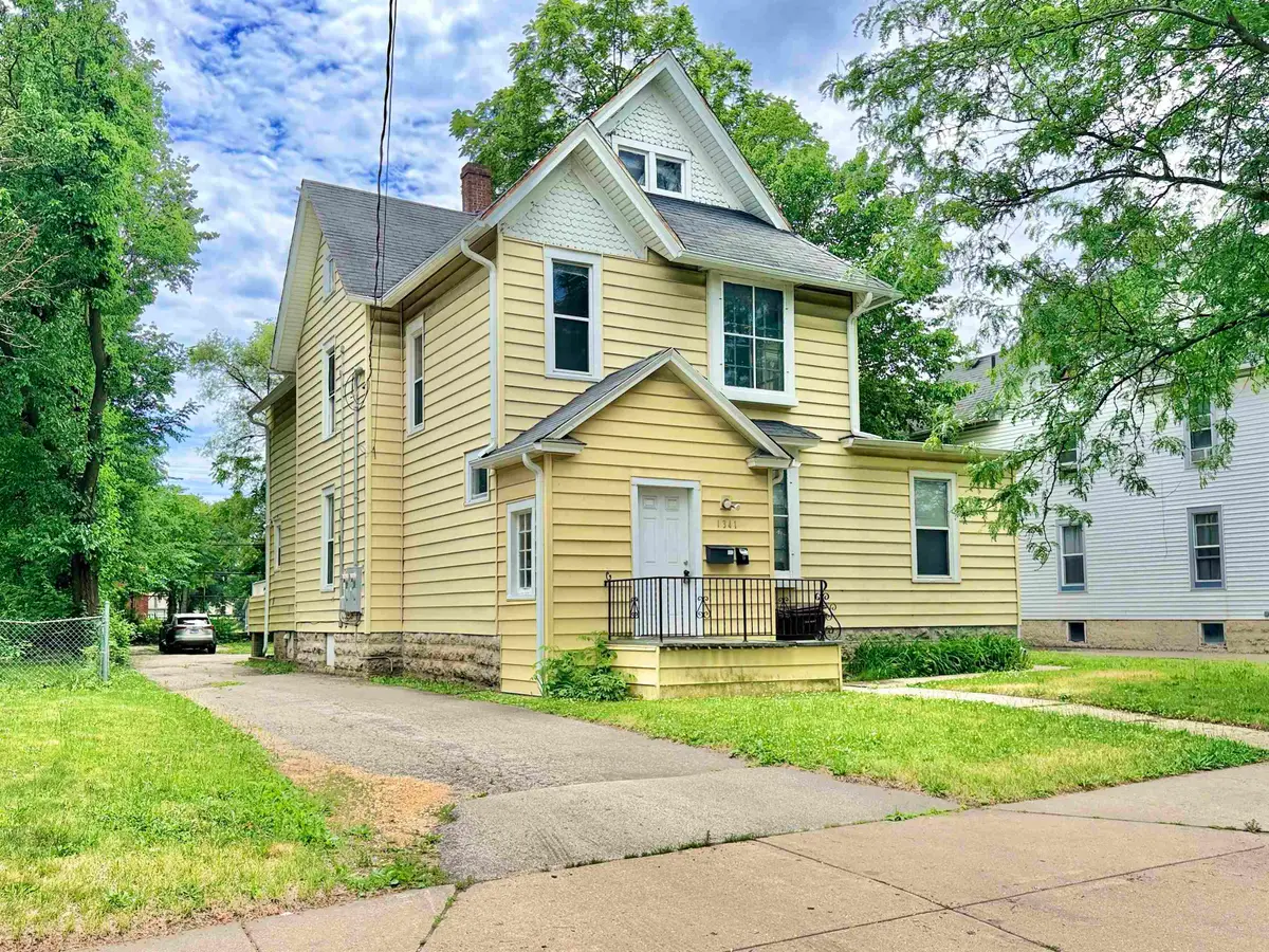 1341 CHARLES Street, Rockford, IL 61104 - #1
