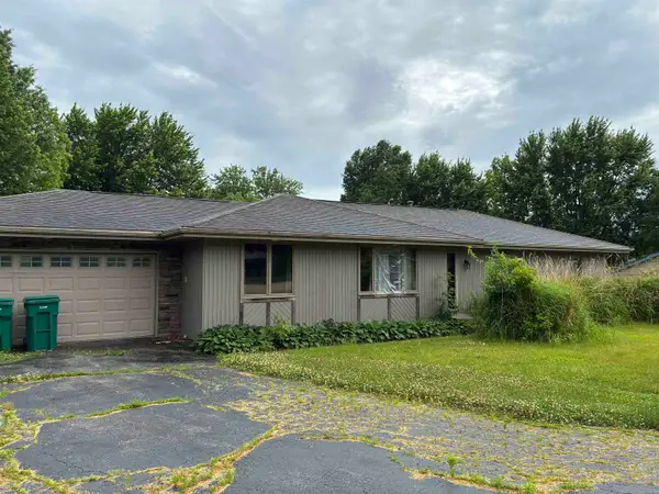 6179 Silver Hawk Court, ROSCOE, IL 61073