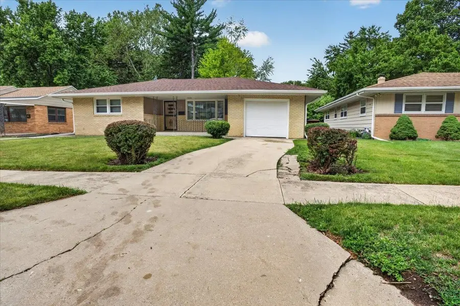 404 Fairfield Boulevard, Rockford, IL 61107 - #3