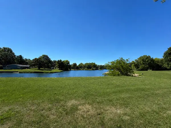 900 Timber Trail Drive, DIXON, IL 61021