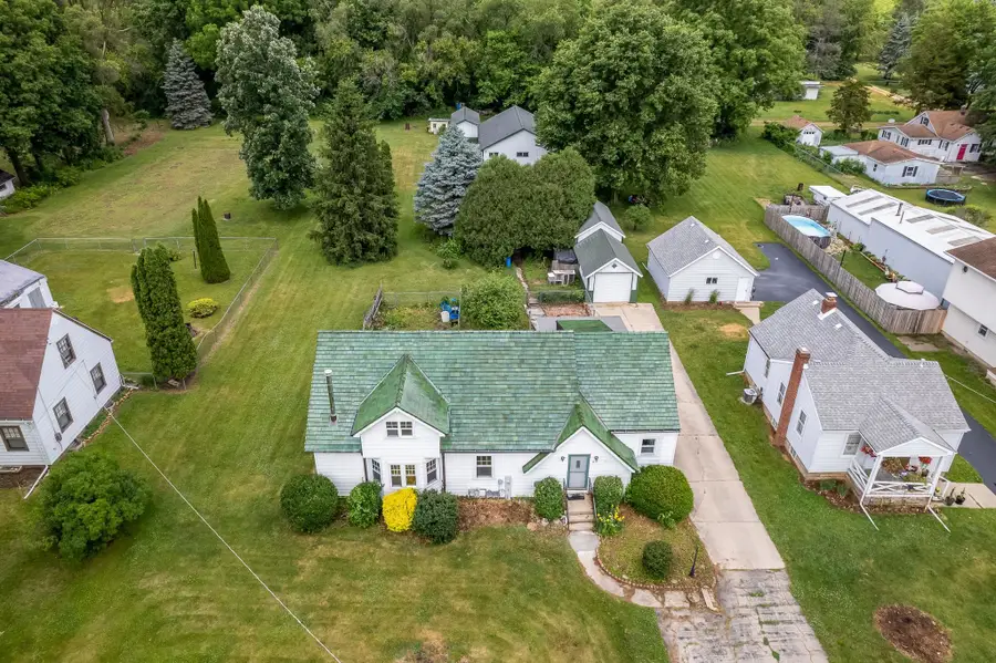 1611 Michigan Avenue, Rockford, IL 61102 - #2