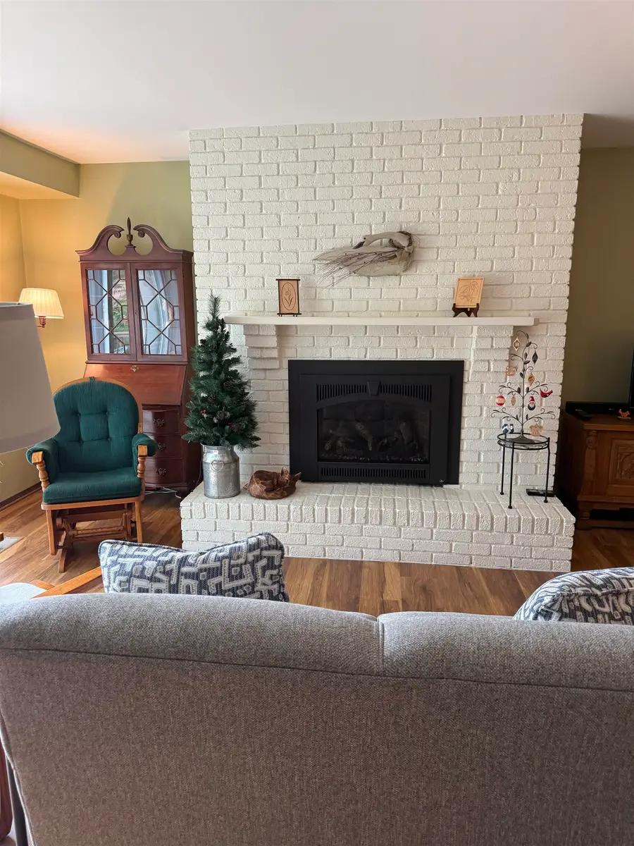 714 Quail Ridge Drive, Freeport, IL 61032 - #3