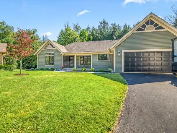 117 Centralia NE Place, POPLAR GROVE, IL 61065