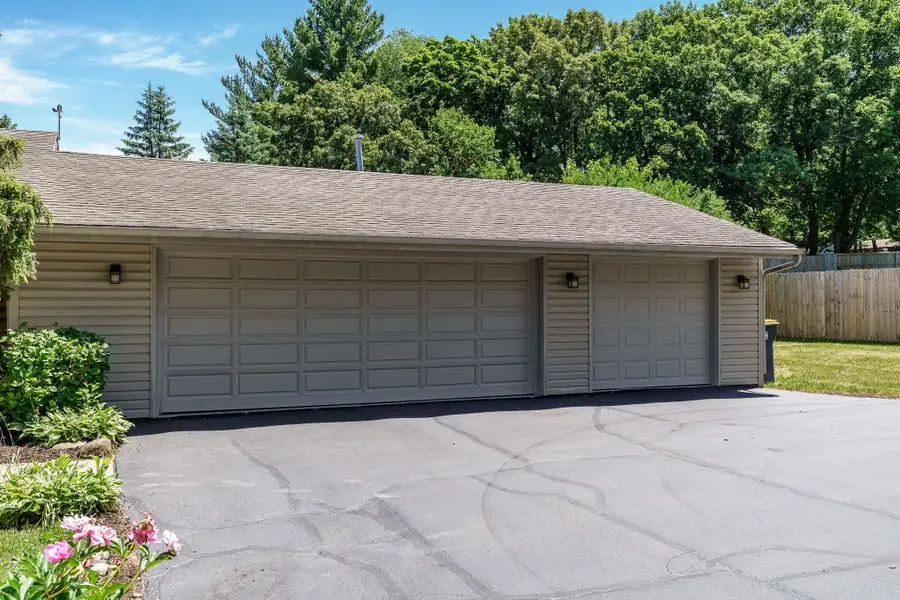 11335 Bayberry Drive, Roscoe, IL 61073 - #3