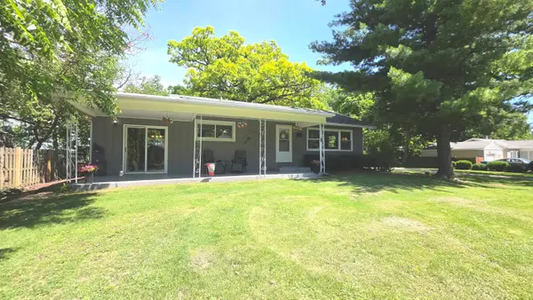 22326 W Terry Drive, LAKE VILLA, IL 60046