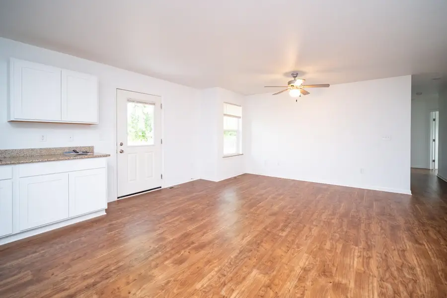 506 Scott's Army Trail, Belvidere, IL 61008 - #3