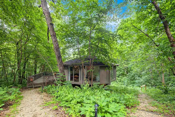 3 Lost Ridge Lane, GALENA, IL 61036