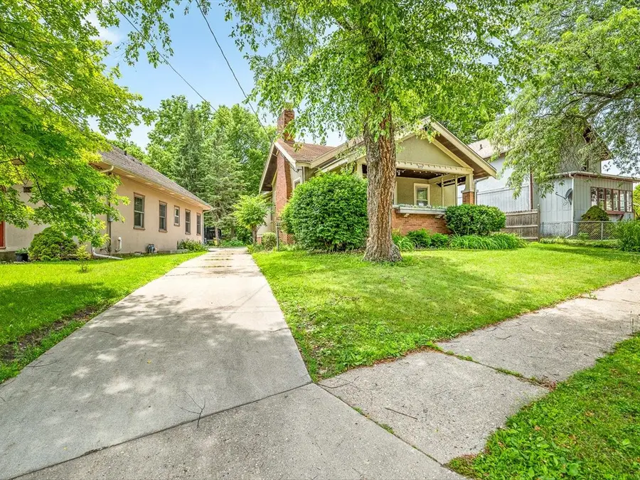 238 Guard Street, Rockford, IL 61103 - #2