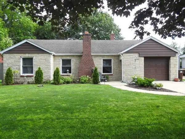 619 Loves Park Drive, LOVES PARK, IL 61111