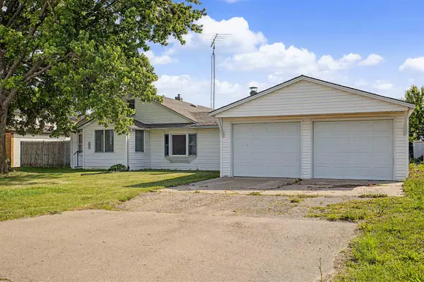 8505 IL Route 84 South, HANOVER, IL 61041