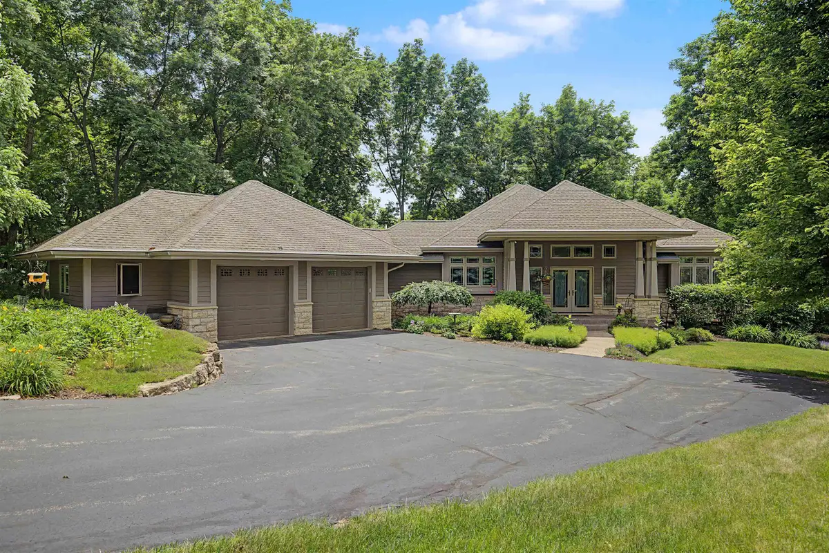 2 Dogwood Court, Galena, IL 61036 - #1