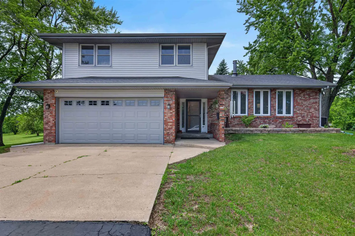 7144 N Crestview Road, Stillman Valley, IL 61084 - #1