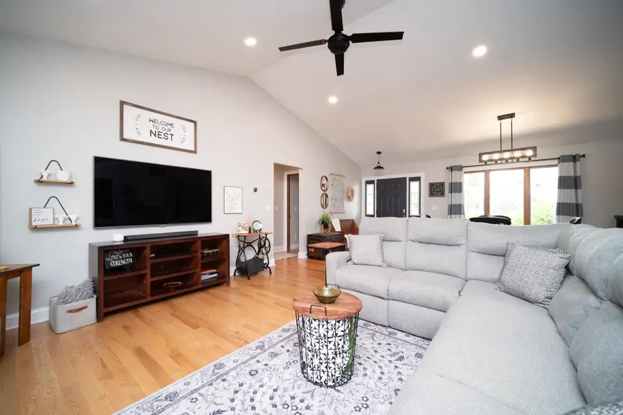 6857 Chandelier Drive, Loves Park, IL 61111 - #2
