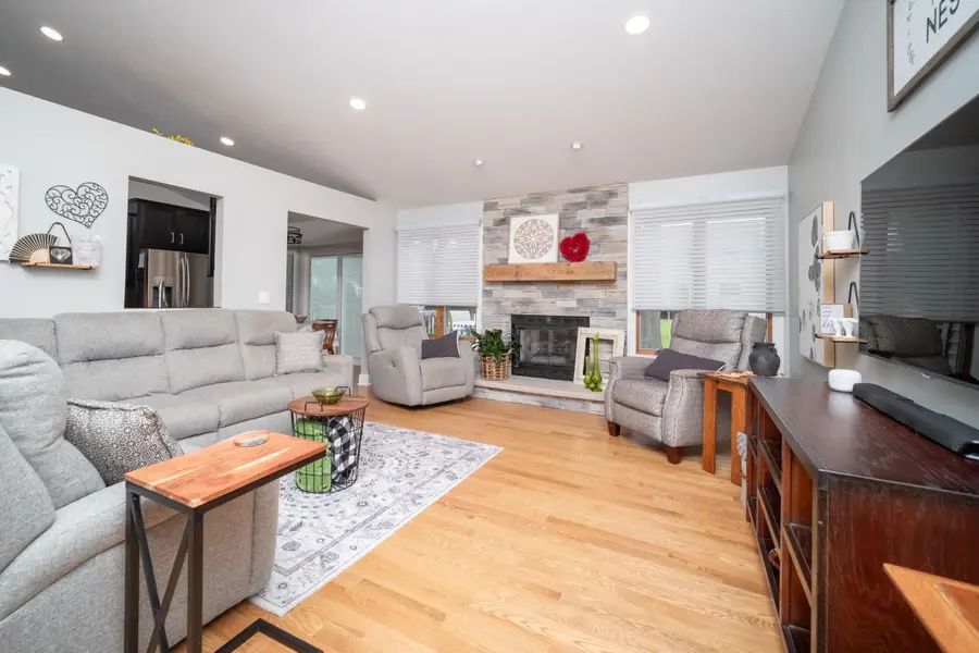 6857 Chandelier Drive, Loves Park, IL 61111 - #3