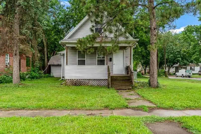 1803 8th Street, Rockford, IL 61104 - #1