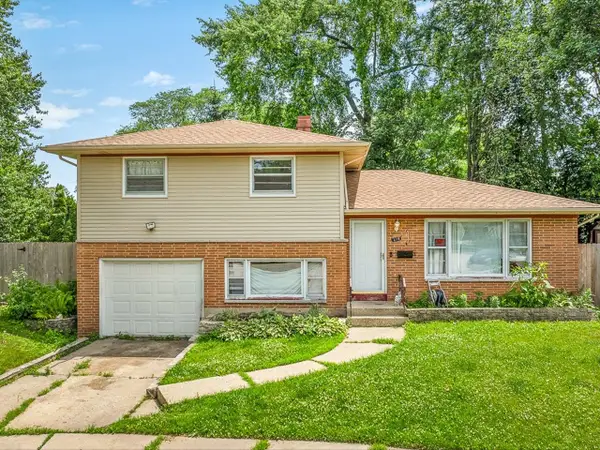 219 Walter Court, ELGIN, IL 60123