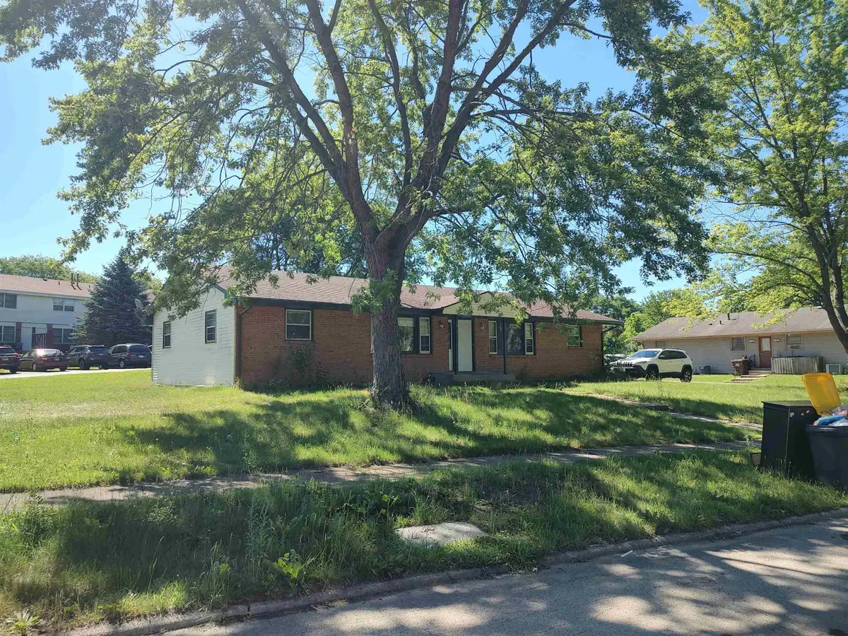 4610 Yale Drive, Rockford, IL 61109 - #1