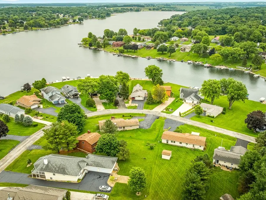 63 delburne Drive, Lake Summerset, IL 61019 - #3