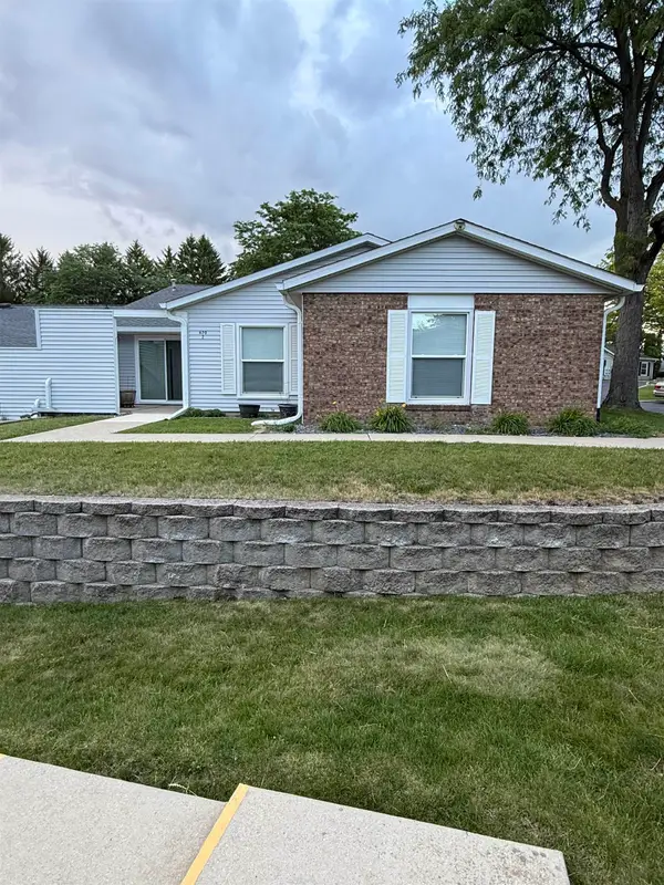 620 Woodbridge #2 Lane, FREEPORT, IL 61032