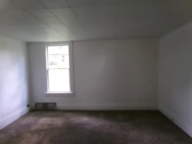 1801 E Shawnee, Freeport, IL 61032 - #3