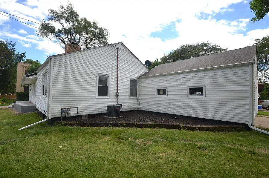 2020 N Rockton Avenue, Rockford, IL 61103 - #2