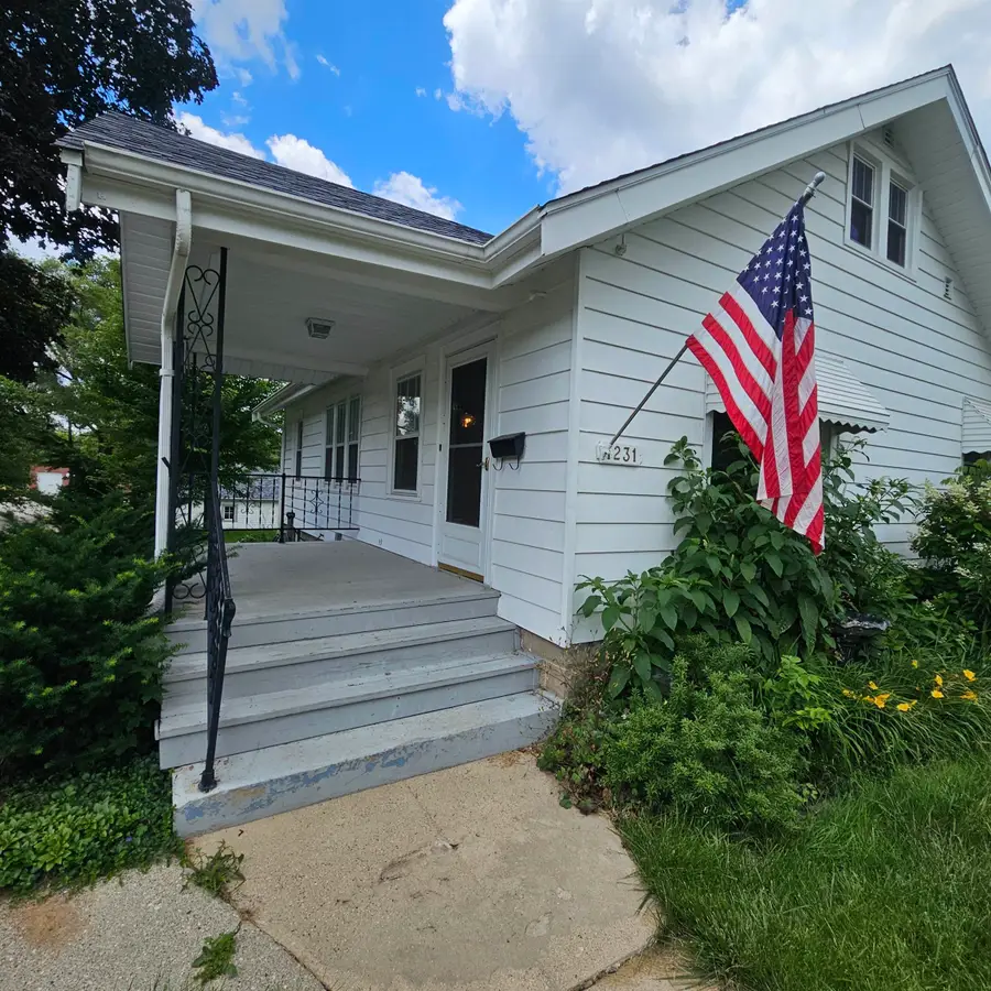 1231 23RD Street, Rockford, IL 61108 - #2