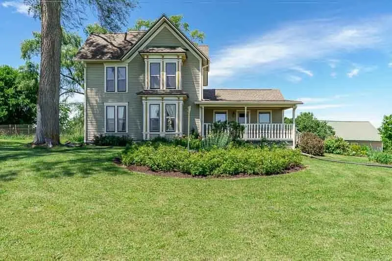 8983 Cemetery Road, Winnebago, IL 61088 - #2