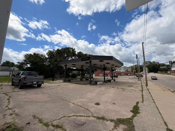 220 N Galena Avenue, FREEPORT, IL 61032