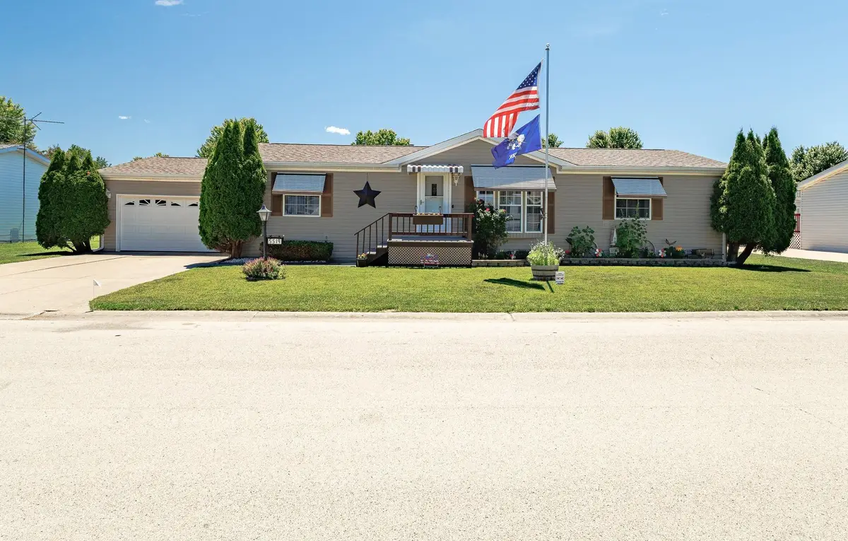 5519 Autumnash Lane, Machesney Park, IL 61115 - #1