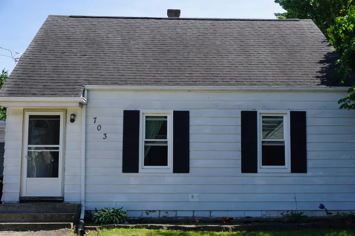 703 Maple Avenue, Machesney Park, IL 61115 - #1