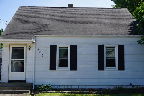 703 Maple Avenue, MACHESNEY PARK, IL 61115