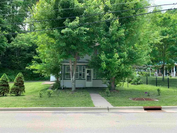 314 Gear Street, GALENA, IL 61036