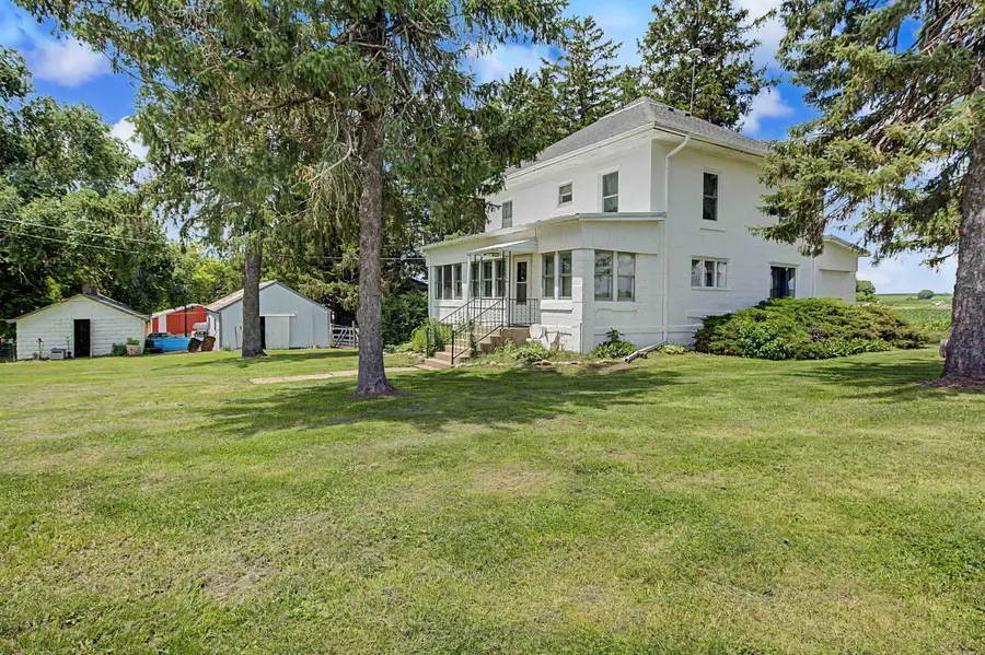 3139 E McConnell Road, Dakota, IL 61018 - #2