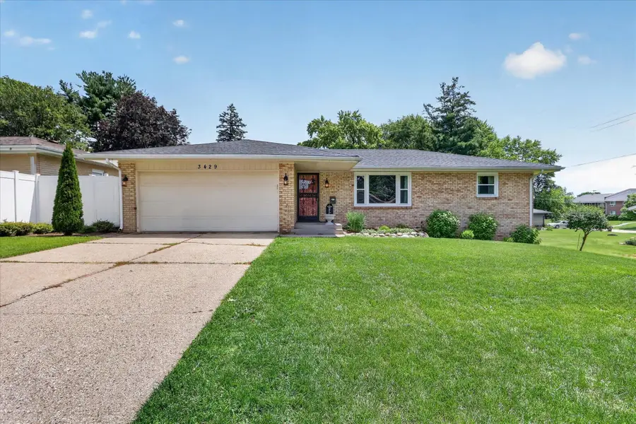 3429 Pontiac Place, Rockford, IL 61101 - #2