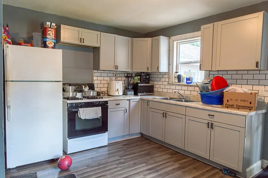710 Kishwaukee Street, Rockford, IL 61104 - #2