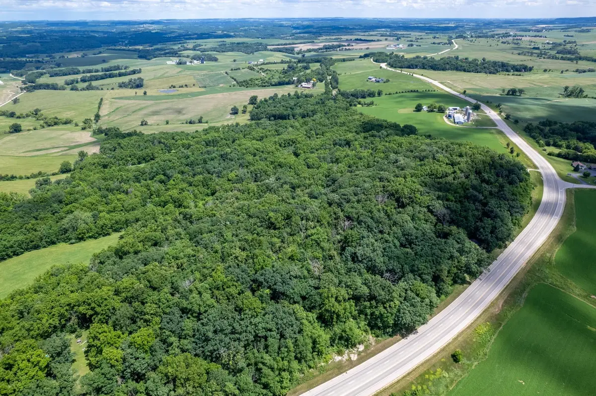 1904 US Rt 20 E, Elizabeth, IL 61028 - #1