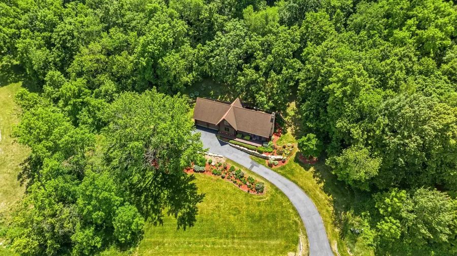 19 Valley Road, Galena, IL 61036 - #2
