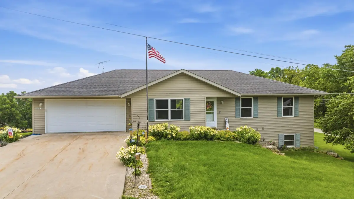 1031 N Dodge Street, Galena, IL 61036 - #1