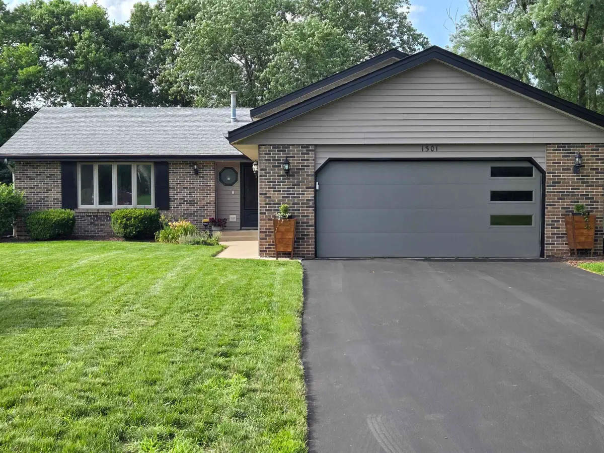 1301 Armstrong Avenue, Rockton, IL 61072 - #1