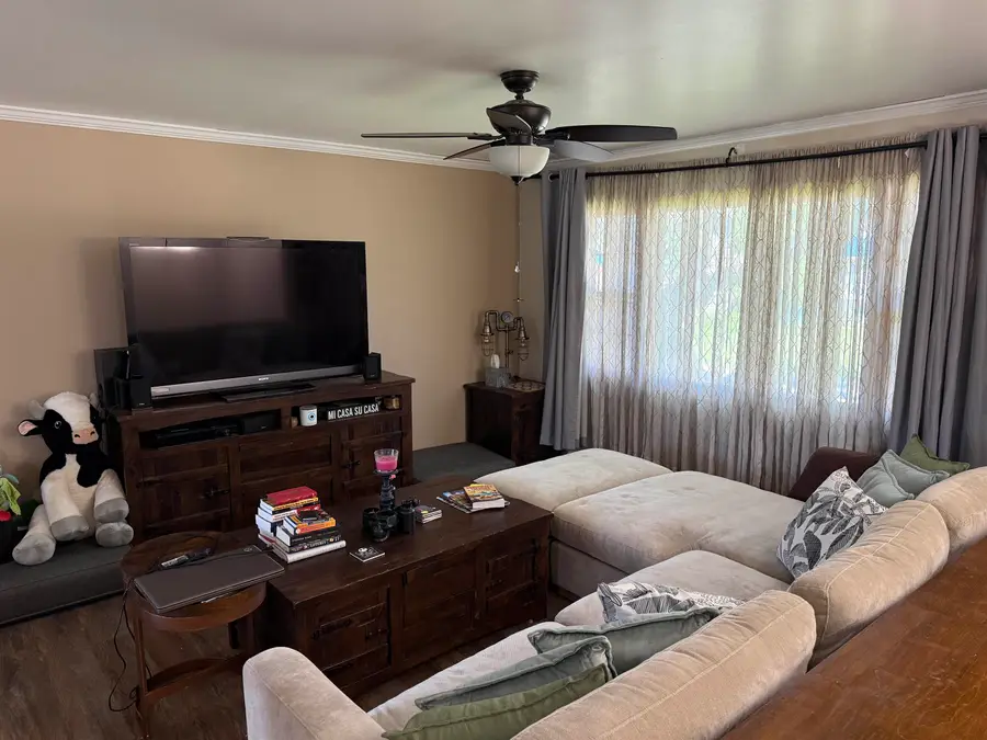 2015 W Revere Street, Freeport, IL 61032 - #2