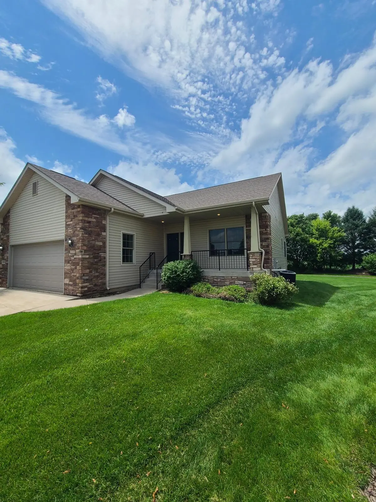 15528 white oak, South Beloit, IL 61080 - #1