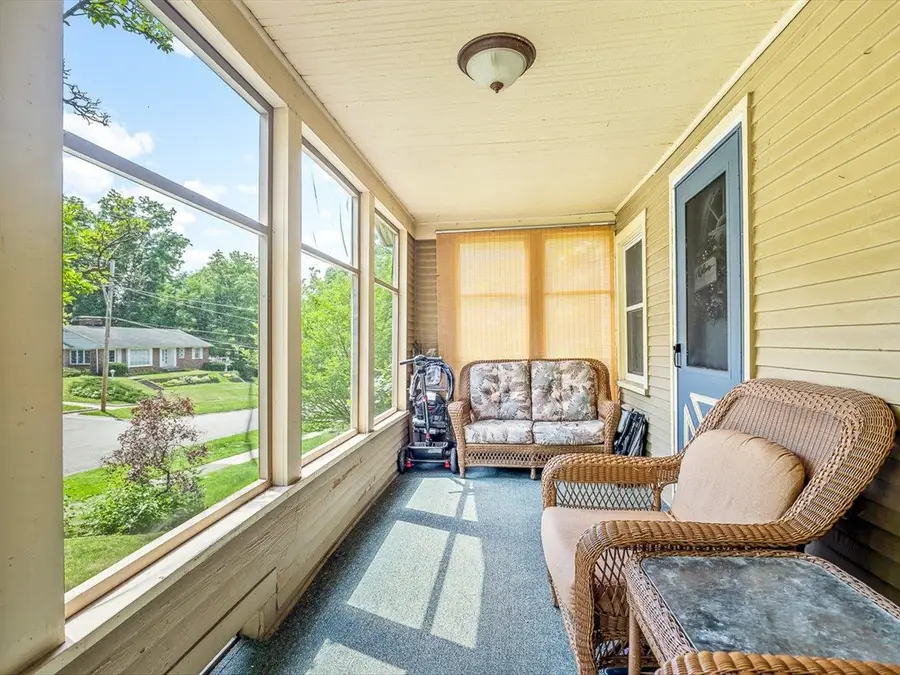 1644 Oakes Avenue, Rockford, IL 61107 - #3